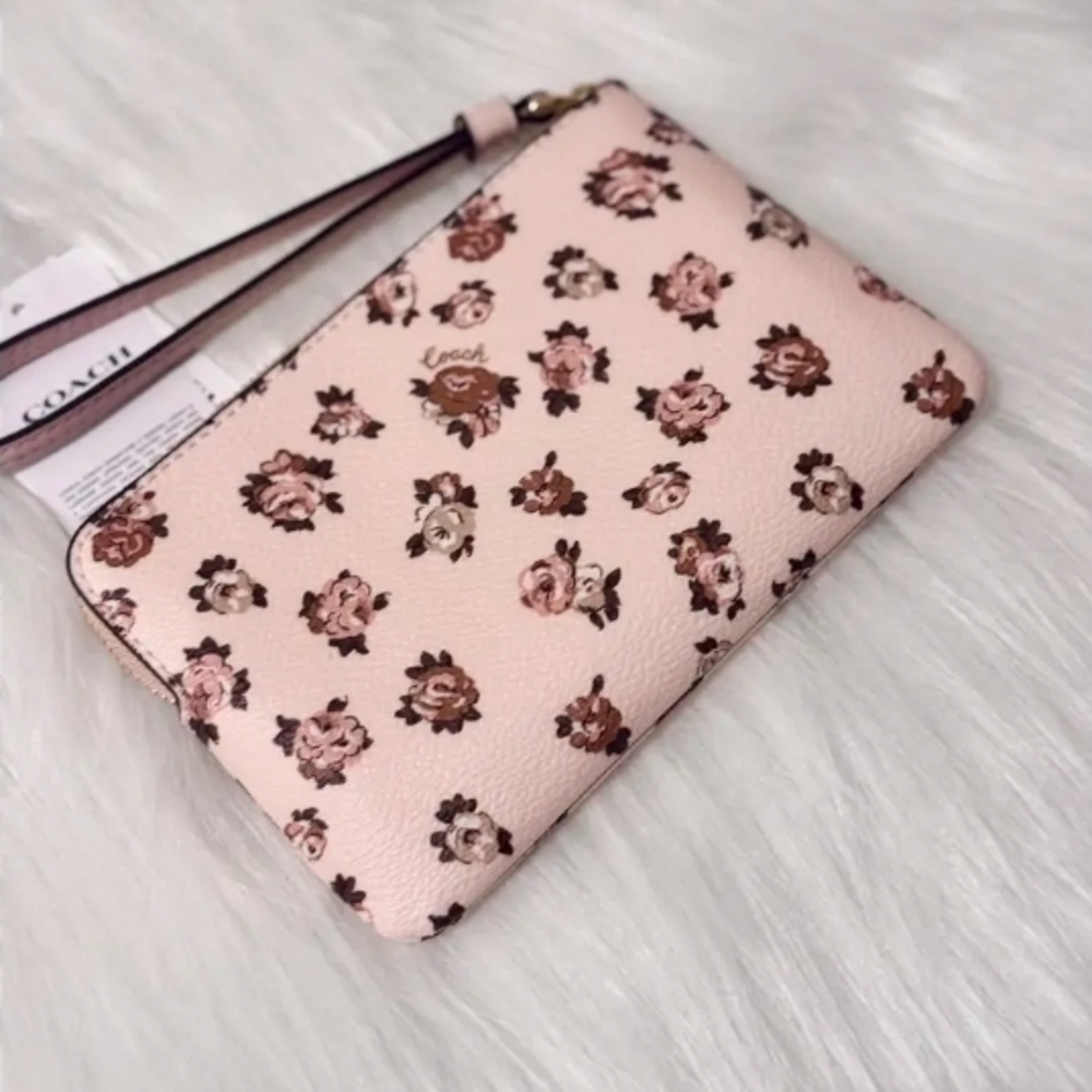 RETIRED SOLD OUT PRINT! Coach Pink Floral Wristlet